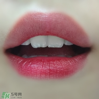 ���ʴ�����ô�� the saem������ɫͼƬ